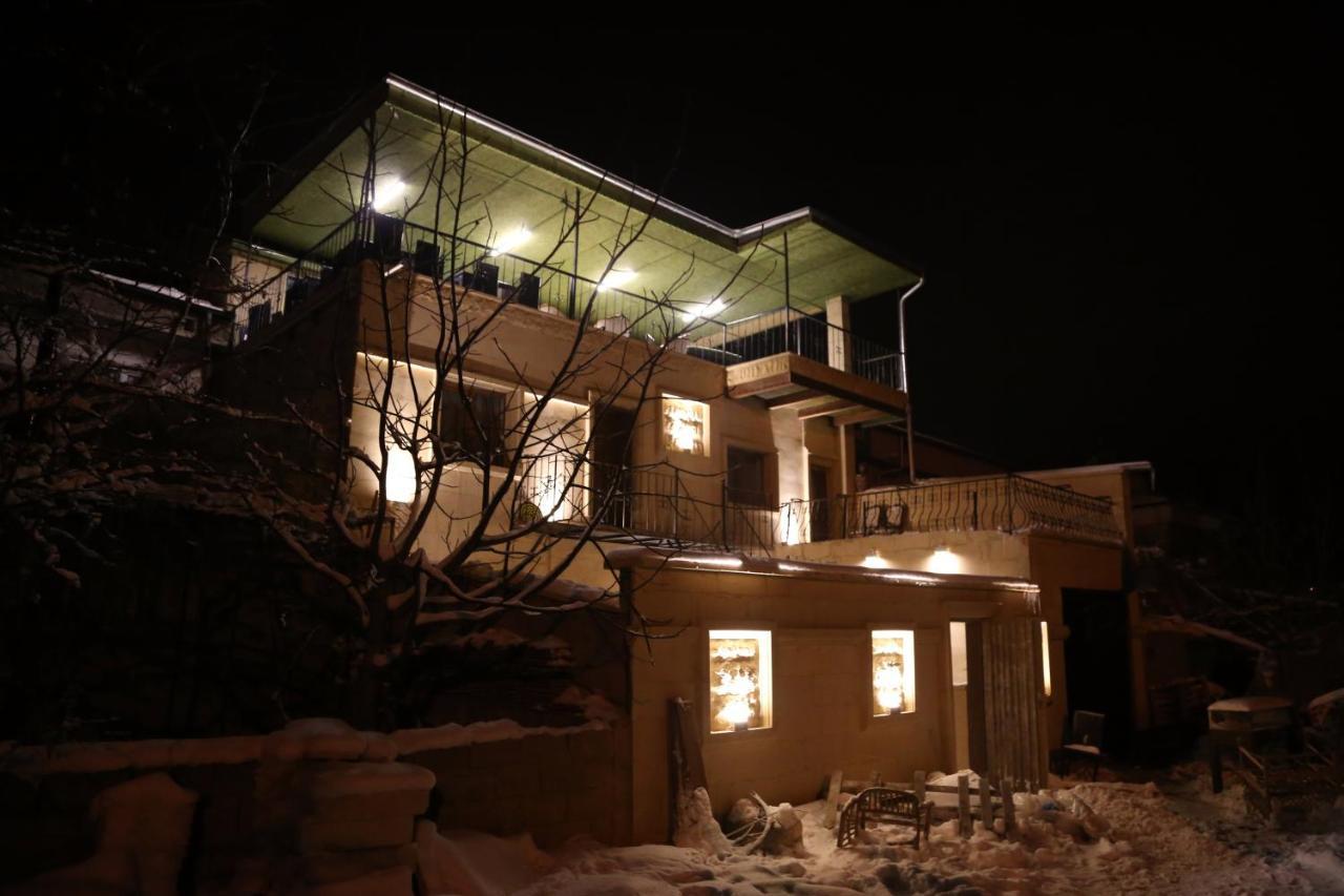 فندق أُتْشيسارفي  Antik Stone House المظهر الخارجي الصورة